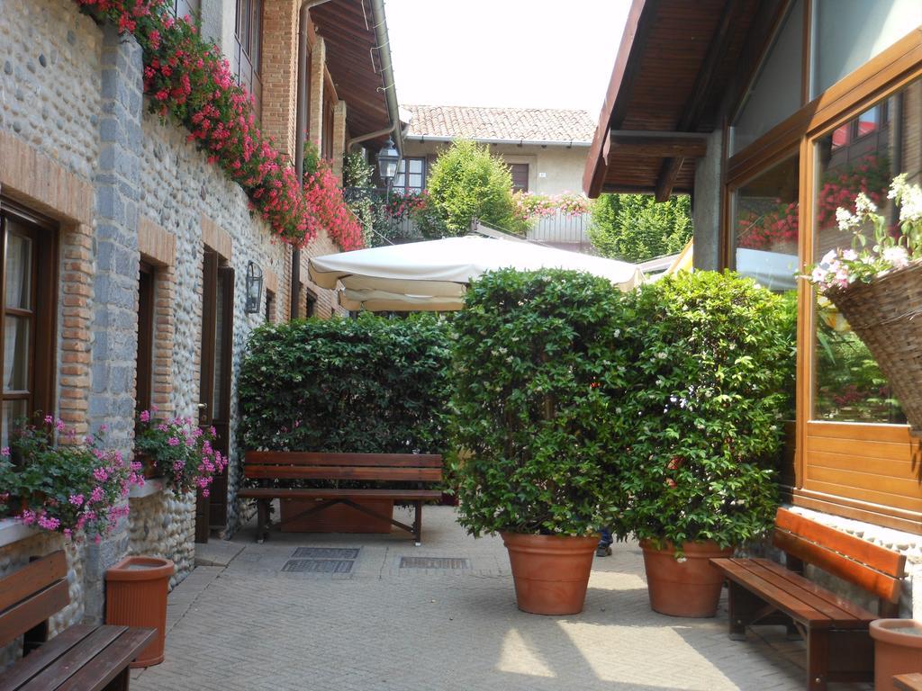 Agriturismo Cassinazza Orsenigo Eksteriør bilde