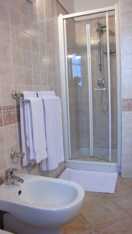 Agriturismo Cassinazza Orsenigo Eksteriør bilde
