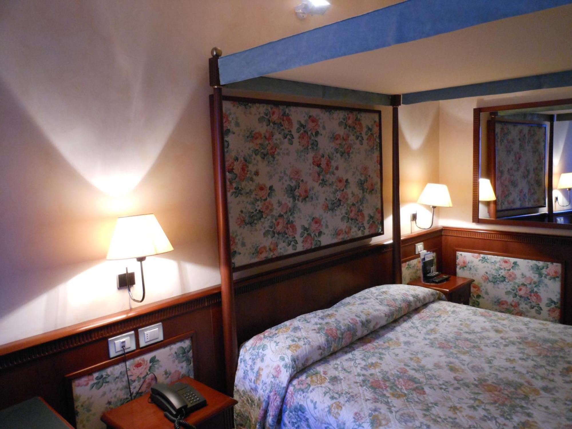 Agriturismo Cassinazza Orsenigo Rom bilde
